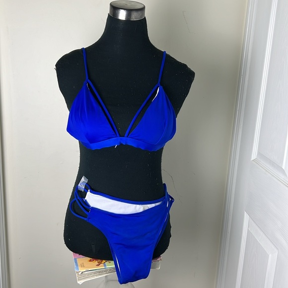 Royal blue Bikini Set size large - Picture 11 of 16